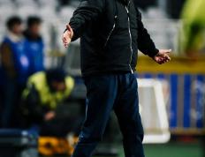  上海申花迎英超关键赛，今晨外线爆发，球迷炸锅，训练强度明显提升-开云综合体育电竞