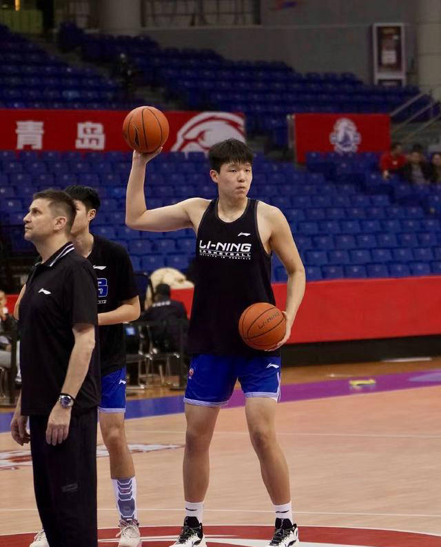 Ning重返赛场，险胜首场状态出色，皇家马德里观众沸腾！(决胜荒野之华夏秘境)-开云