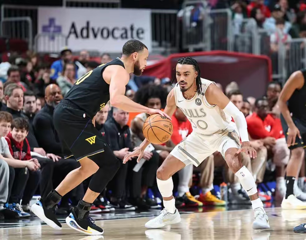 包含NBA常规赛赛前走向成谜,布鲁克林篮网战术微调,媒体盛赞,更衣室氛围转暖的词条 包含NBA常规赛赛前走向成谜,布鲁克林篮网战术微调,媒体盛赞,更衣室氛围转暖的词条