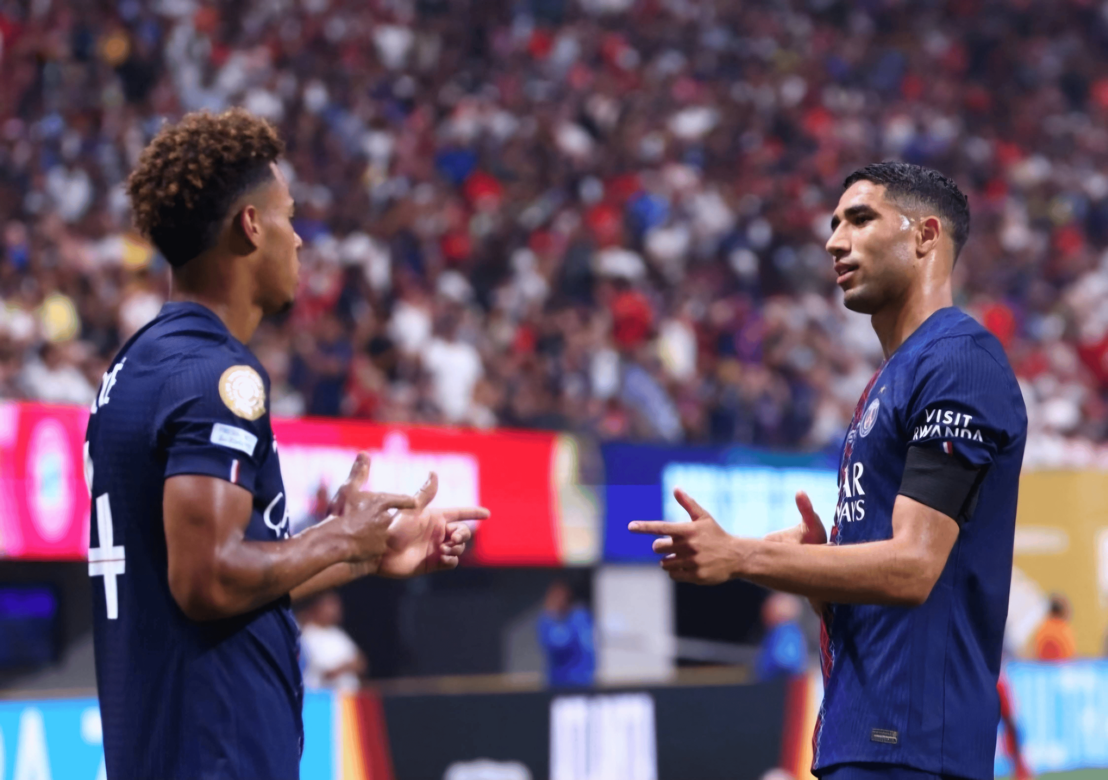 包含欧篮联清晨再迎强敌，曼城战术微调，主帅态度：底气十足，身体对抗强度拉满的词条