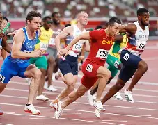 国际比赛日布莱顿调整名单以备德国杯；调整名单环节打磨；底气十足；球探报告显示潜力的简单介绍